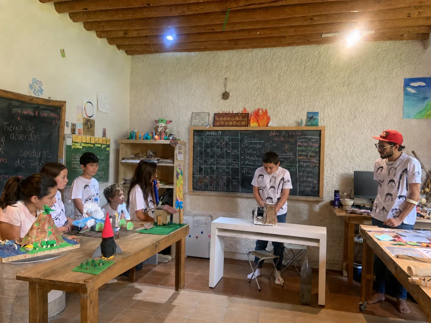 Proyecto transdisciplinario en Grupo Helechos 2